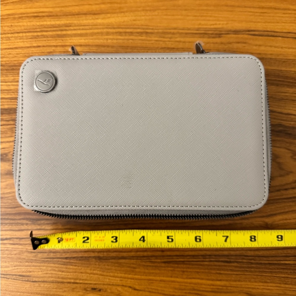 Amenity bag Lufthansa first class
